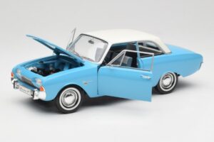 Ford Taunus 12M P1 Taunus Blue Revell 1:18 08880 Diecast — photo 2 of 8