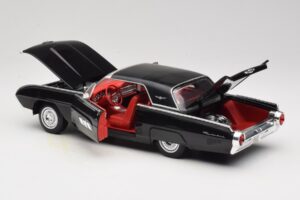 Ford Thunderbird Black Anson 1:18 30344 Diecast — photo 5 of 8