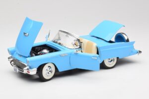 Ford Thunderbird Convertible Blue Road Signature 1:18 92358 Diecast — photo 2 of 8