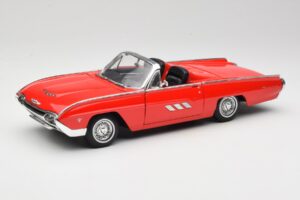 Ford Thunderbird Convertible Red Anson 1:18 30334 Diecast