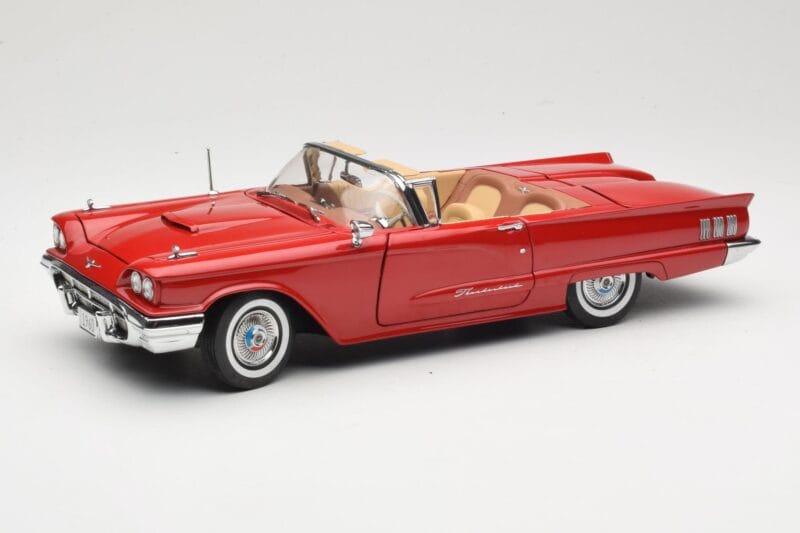 Ford Thunderbird Convertible Red Sun Star 1:18 4311 Diecast