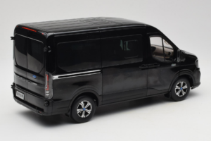Ford Transit Black JMC 1:18 SHRV363CM02JP Diecast — photo 3 of 8