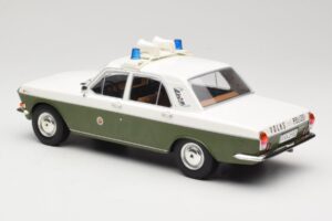 GAZ Volga GAZ-24 Police MCG 1:18 MCG18015 Diecast — photo 5 of 6