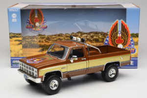 GMC K-2500 Sierra Grande Brown GreenLight 1:18 13560 Diecast — photo 8 of 8