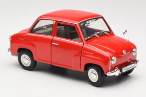 Goggomobil T 250 Red Revell 1:18 8952 Diecast — photo 5 of 7