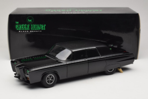 Chrysler Imperial Black Beauty Green Hornet TV Series AUTOart 1:18 71546 Diecast — photo 8 of 8