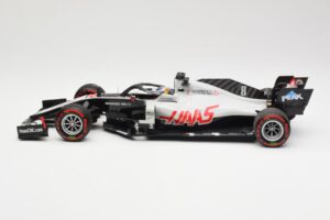 Haas VF-20 #8 R. Grosjean Bahrain GP 2020 Minichamps 1:18 110201508 Diecast — photo 3 of 6
