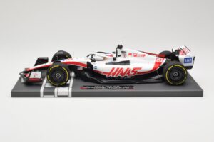 Haas VF-22 #20 K. Magnussen British GP 2022 Minichamps 1:18 117221020 Diecast
