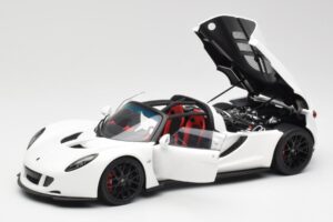 Hennessey Venom GT White AUTOart 1:18 75404 Diecast — photo 2 of 8