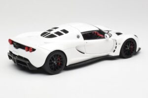 Hennessey Venom GT White AUTOart 1:18 75404 Diecast — photo 3 of 8