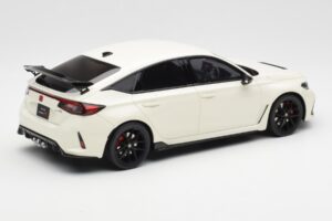 Honda Civic Type R FL5 Championship White Otto 1:18 OT1056 Resin — photo 2 of 6