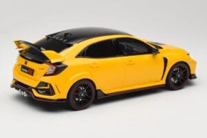 Honda Civic Type R FK8 Euro Spec Yellow Otto 1:18 OT1111 Resin — photo 2 of 6