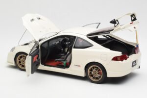 Honda Integra DC5 Type R Mugen White AUTOart 1:18 73251 Diecast — photo 5 of 8