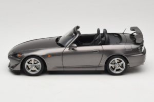 Honda S2000 AP2 Type S Moon Rock Metallic MotorHelix 1:18 M85111 Diecast — photo 5 of 9
