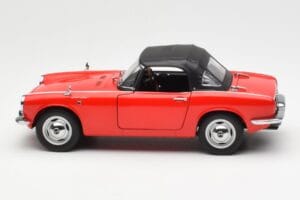 Honda S800 Roadster Red AUTOart 1:18 73276 Diecast — photo 4 of 8
