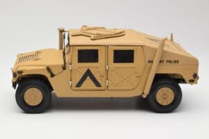 Hummer H1 AM General Military Police Exoto 1:18 01801 Diecast — photo 4 of 8