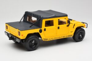Hummer H1 Soft Top Yellow Maisto 1:18 56041 Diecast — photo 3 of 8