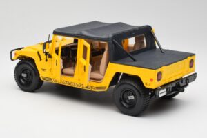 Hummer H1 Soft Top Yellow Maisto 1:18 56041 Diecast — photo 5 of 8