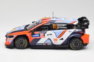 Hyundai i20 N Rally1 #11 T. Neuville / M. Wydaeghe Rally Sweden 2024 IXO 1:18 18RMC201 Diecast — photo 3 of 6
