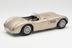 Jaguar C-Type Bronze AUTOart 1:18 73502 Diecast — photo 3 of 8