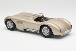 Jaguar C-Type Bronze AUTOart 1:18 73502 Diecast — photo 7 of 8