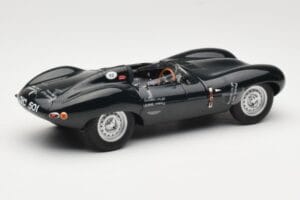 Jaguar D-Type Short Nose Green AUTOart 1:18 73561 Diecast — photo 2 of 6