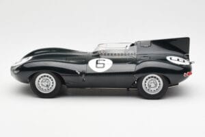 Jaguar D-Type #6 M. Hawthorn / I. Bueb Team Jaguar Cars Ltd 24 Hours of Le Mans 1955 AUTOart 1:18 85586 Diecast — photo 3 of 6