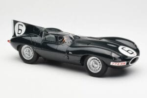Jaguar D-Type #6 M. Hawthorn / I. Bueb Team Jaguar Cars Ltd 24 Hours of Le Mans 1955 AUTOart 1:18 85586 Diecast — photo 4 of 6