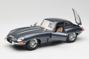 Jaguar E-Type Grey Bburago 1:18 30018 Diecast — photo 2 of 8