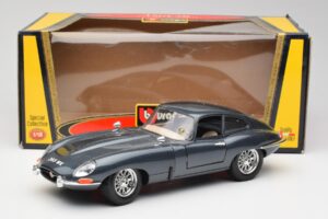 Jaguar E-Type Grey Bburago 1:18 30018 Diecast — photo 8 of 8