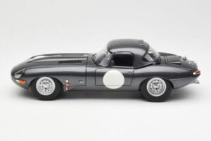 Jaguar E-Type Series 1 Coupe Lightweight Dark Grey AUTOart 1:18 73647 Diecast — photo 4 of 8