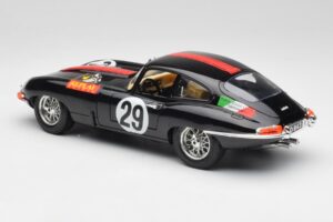 Jaguar E-Type #29 Black Bburago 1:18 3018-M4 Diecast — photo 7 of 8