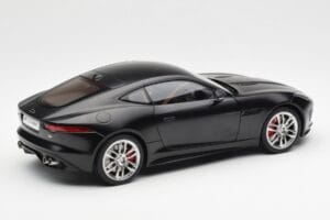 Jaguar F-Type R X152 Matt Black AUTOart 1:18 73652 Composite — photo 3 of 8
