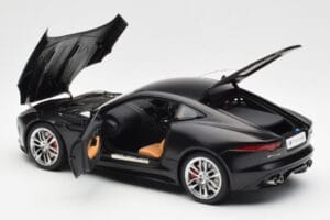 Jaguar F-Type R X152 Matt Black AUTOart 1:18 73652 Composite — photo 5 of 8