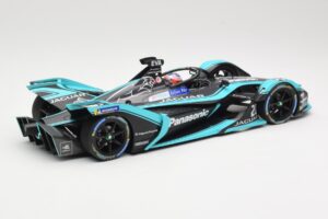 Jaguar I-Type 3 Panasonic Jaguar Racing #20 M. Evans Formula E Season 5 2019 Minichamps 1:18 114180020 Diecast — photo 2 of 6