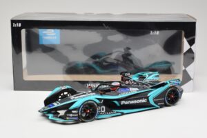 Jaguar I-Type 3 Panasonic Jaguar Racing #20 M. Evans Formula E Season 5 2019 Minichamps 1:18 114180020 Diecast — photo 6 of 6