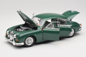 Jaguar Mark II Green Tchibo 1:18 49420 Diecast — photo 2 of 8