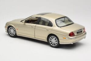 Jaguar S-Type X200 Bronze Maisto 1:18 50332 Diecast — photo 7 of 8