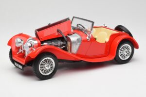 Jaguar SS 100 Red Bburago 1:18 3006-M1 Diecast — photo 2 of 8