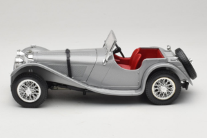 Jaguar SS100 Silver Bburago 1:18 3006-M2 Diecast — photo 3 of 6
