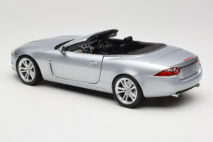 Jaguar XK X150 Convertible Silver Minichamps 1:18 153130533 Diecast — photo 7 of 8
