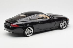 Jaguar XK-R X150 Midnight Black AUTOart 1:18 73632 Diecast — photo 3 of 8