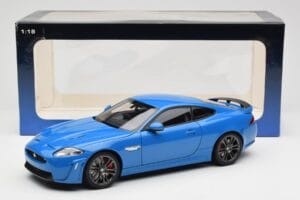 Jaguar XKR-S X150 French Racing Blue AUTOart 1:18 73641 Diecast — photo 8 of 8