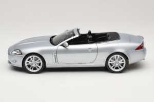 Jaguar XK X150 Convertible Silver Minichamps 1:18 150130531 Diecast — photo 4 of 8