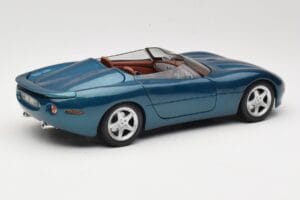 Jaguar XK180 Green Maisto 1:18 50337 Diecast — photo 3 of 8