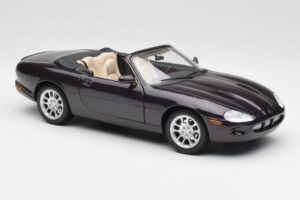 Jaguar XKR X100 Cabriolet Grey Maisto 1:18 50331 Diecast — photo 6 of 8