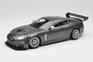 Jaguar XKR GT3 Grey Metallic Minichamps 1:18 150081390 Diecast