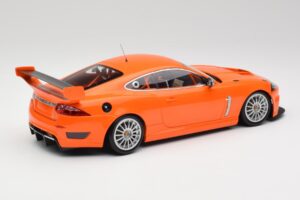 Jaguar XKR GT3 Racing Orange Minichamps 1:18 150081391 Diecast — photo 2 of 6
