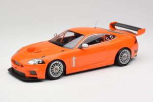 Jaguar XKR GT3 Racing Orange Minichamps 1:18 150081391 Diecast