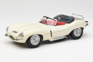 Jaguar XKSS Cream AUTOart 1:18 73512 Diecast